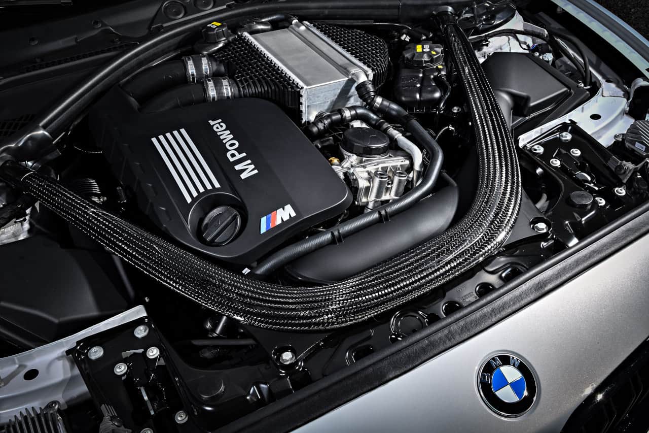 Shot of engine in BMW M2 Competition