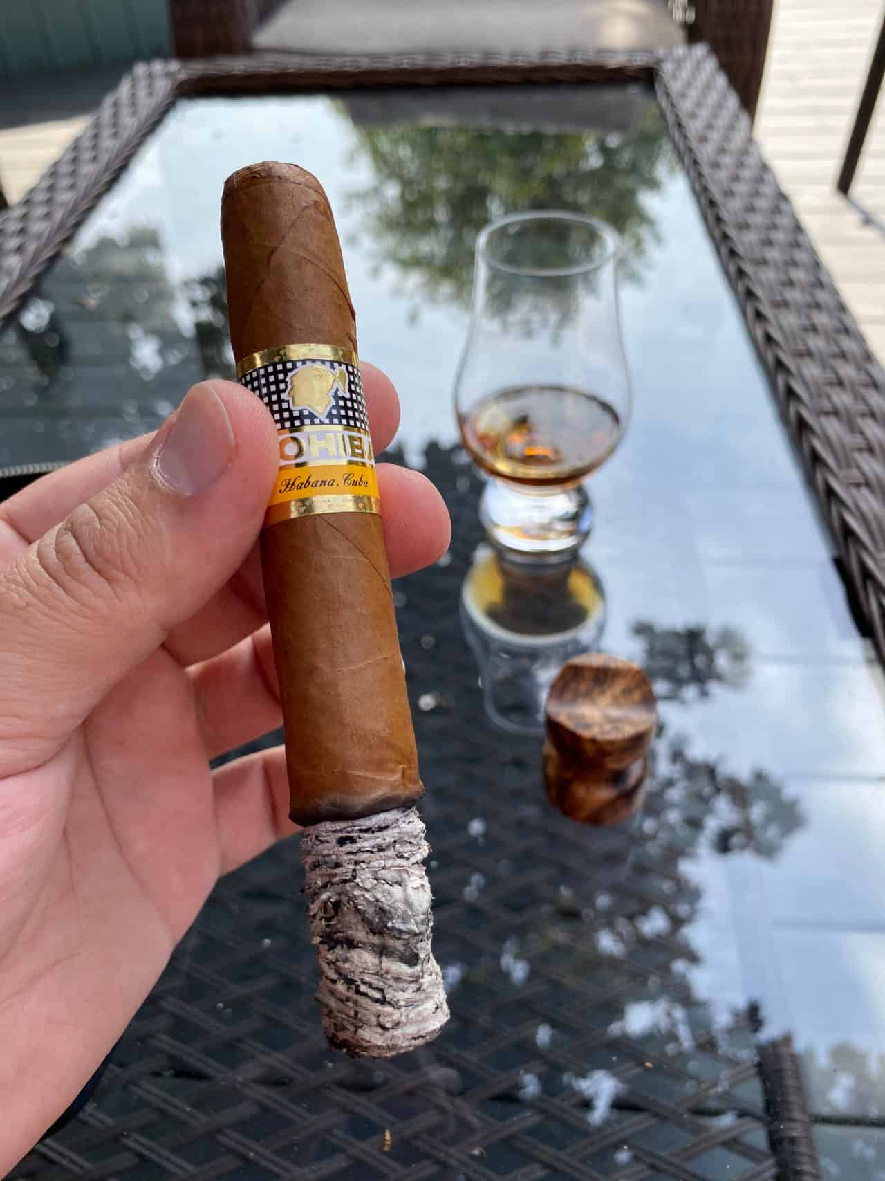Cigar Review Cohiba Siglo Iv First Third