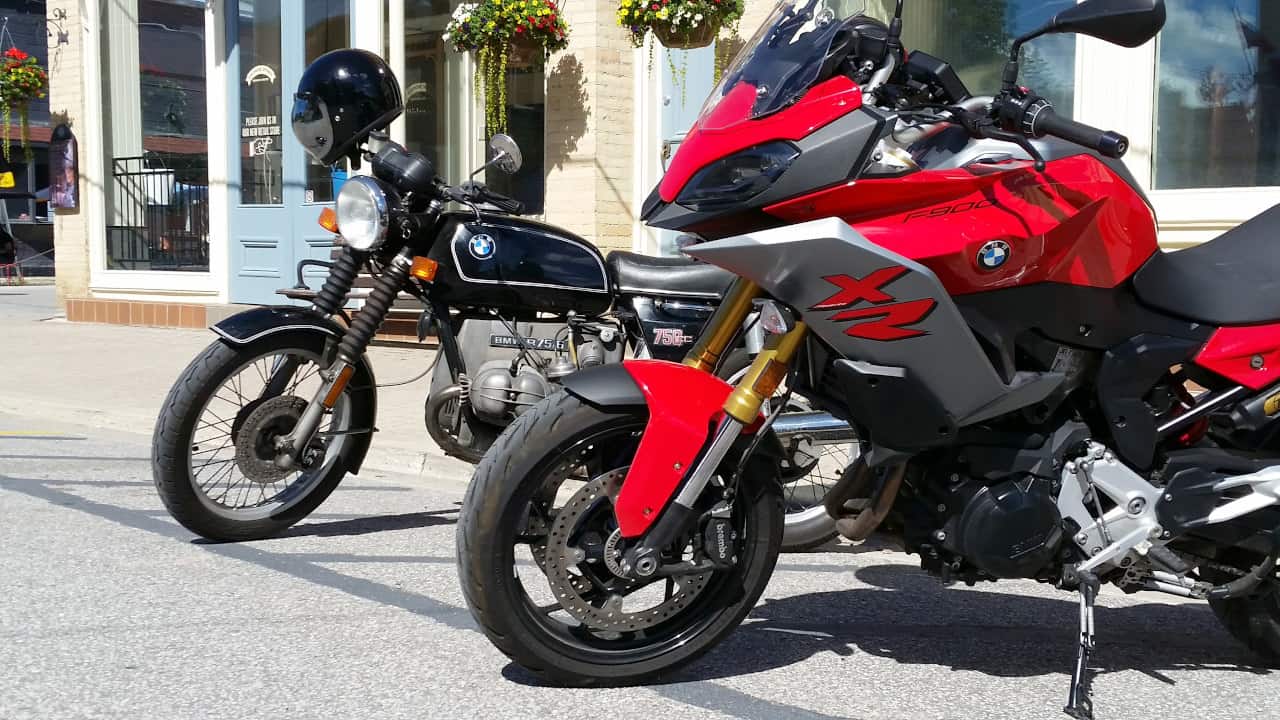 Bmw F900Xr And Co