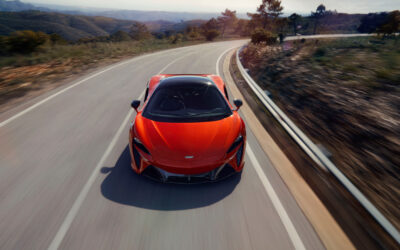 MCLAREN ARTURA: WHY A HYBRID SUPERCAR DOESN’T HAVE TO BE A COMPROMISE