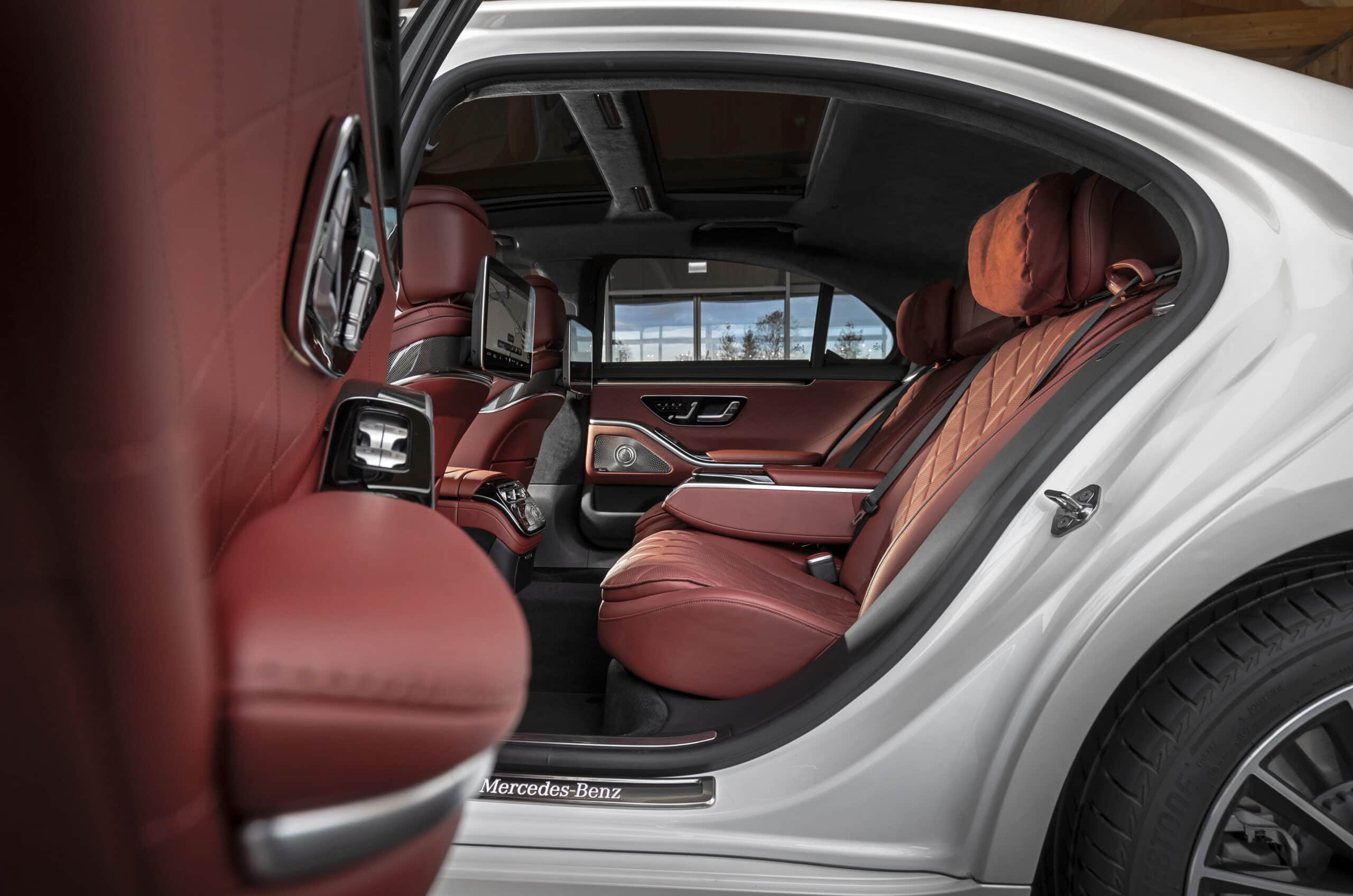 Mercedes S Class Canadas Best Luxury Website 9 Scaled