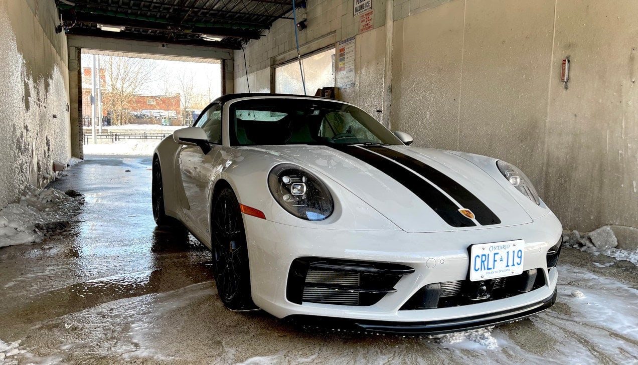 2022 Porsche 911 Carrera 4 GTS is a blast of heat on a frigid winter day