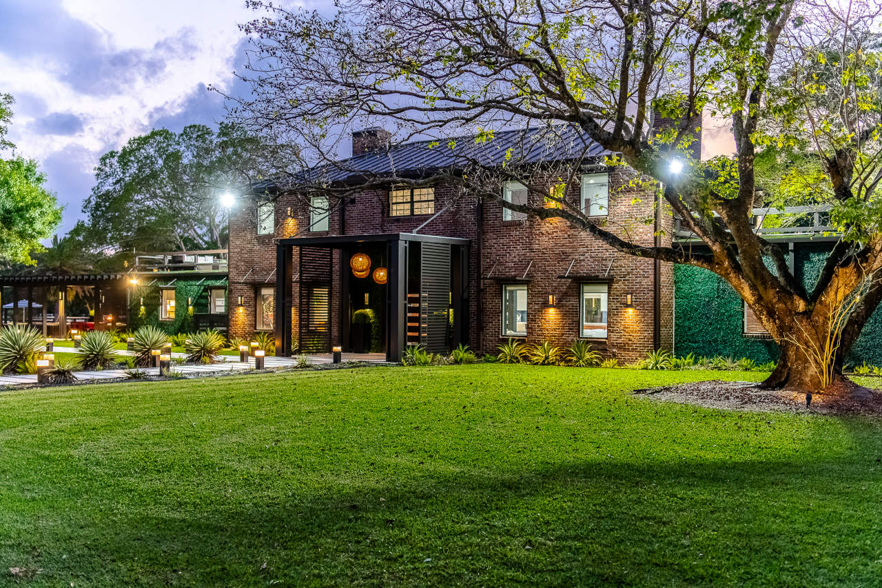 Celebrity Real Estate Gisele Bundchen 4