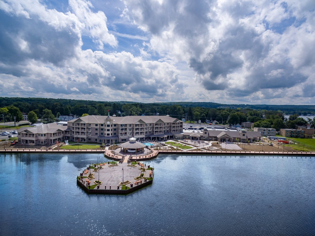 Chautauqua Harbor Hotel On Chautauqua Lake