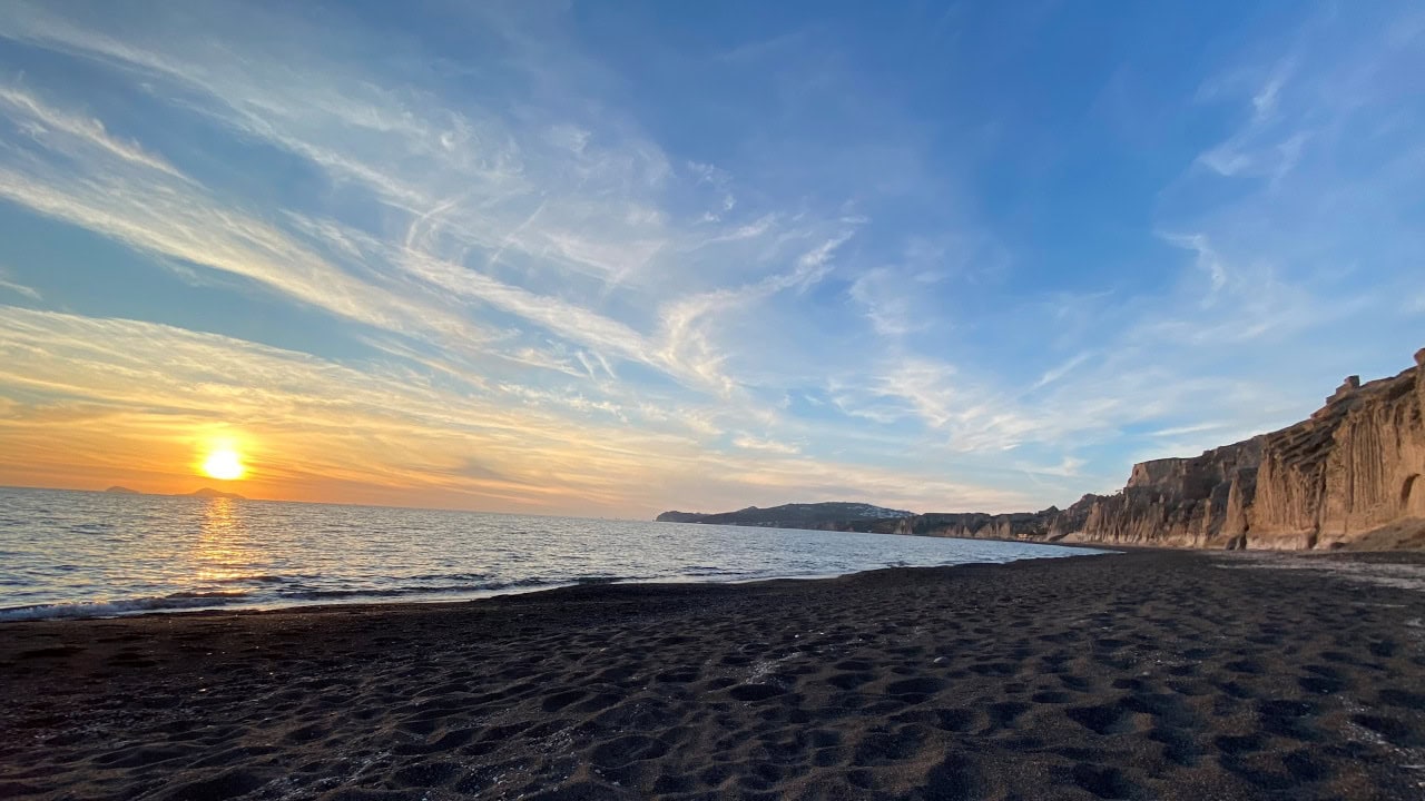 Santorini Vlychada_Beach_Wide4