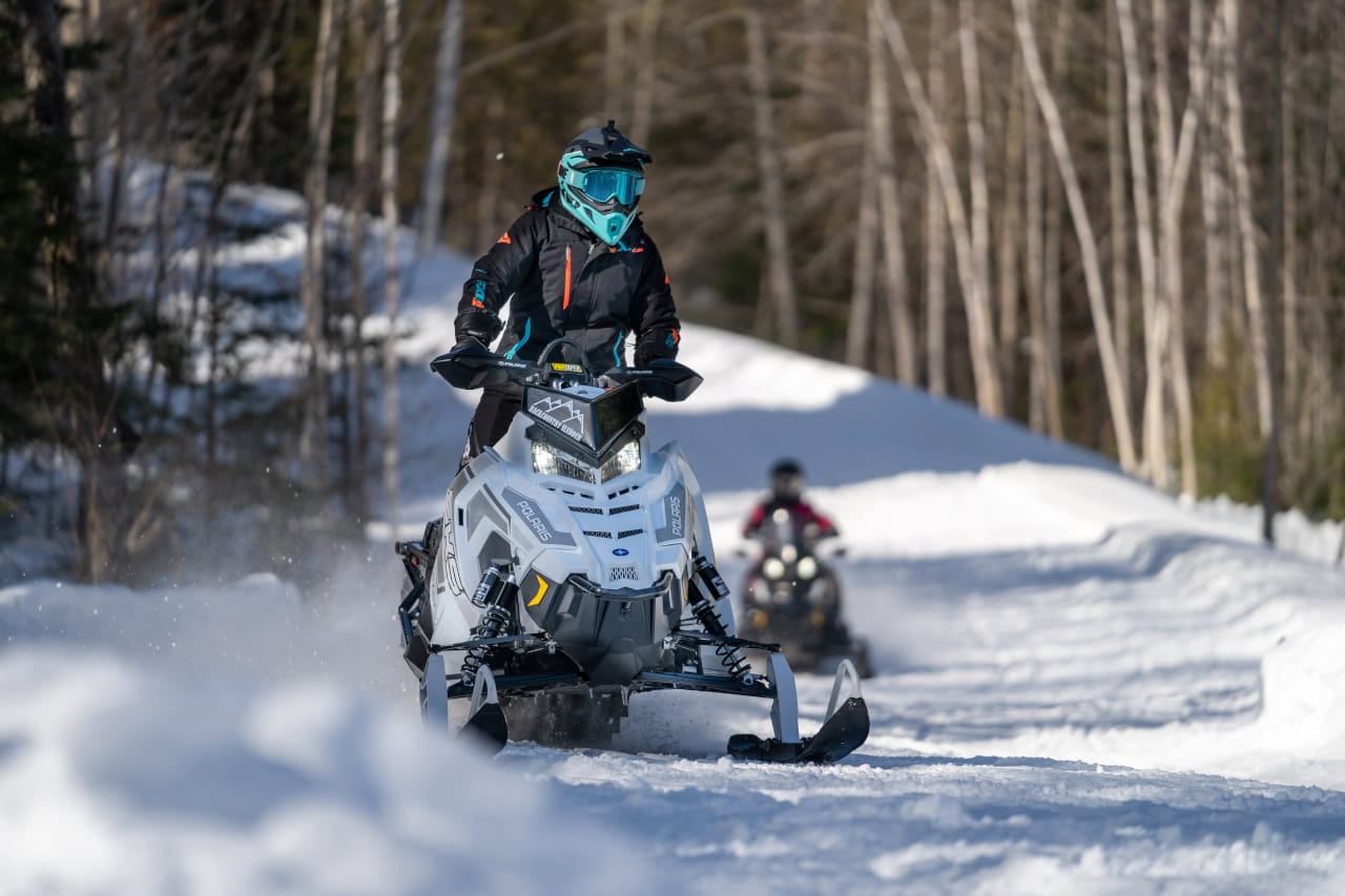 Chaleur_Snowmobile_2