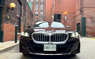LUXURY CAR REVIEW: 2025 BMW 550E HYBRID SEDAN