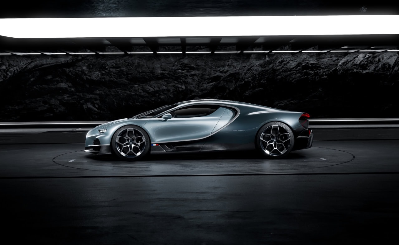 Bugatti Tourbillon 6 Bugatti Tourbillon, Hypercar, Side View Shot