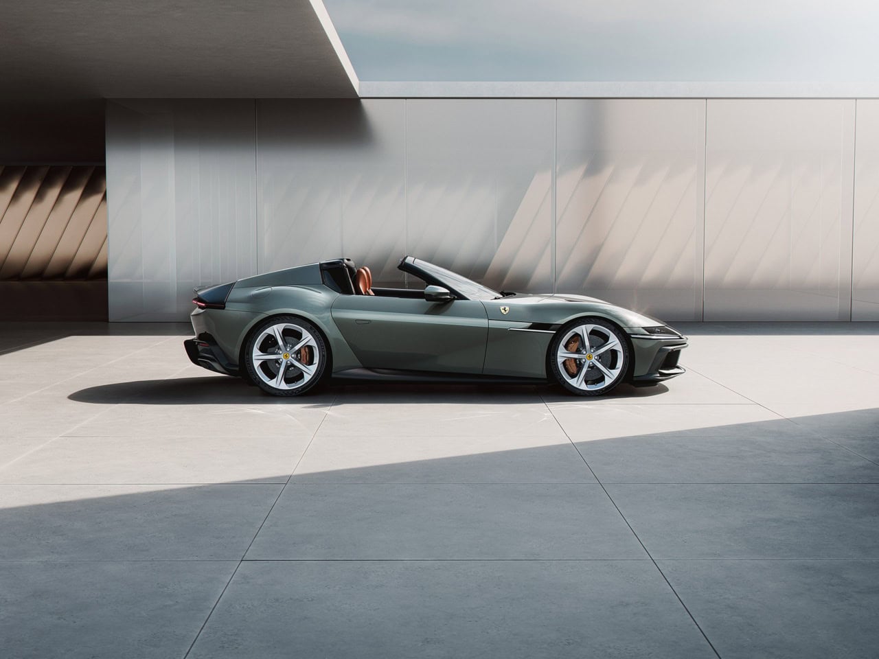 Ferrari 12 Cilindri Spider Ferrari 12 Cilindri Spider