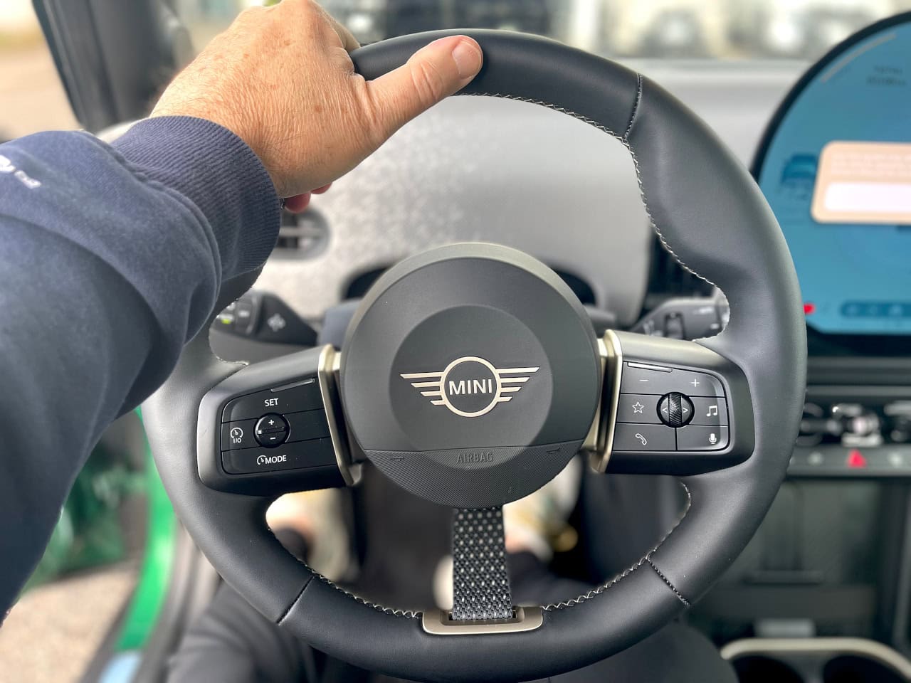 Bmw Mini Cooper S 5 Door, Steering Wheel