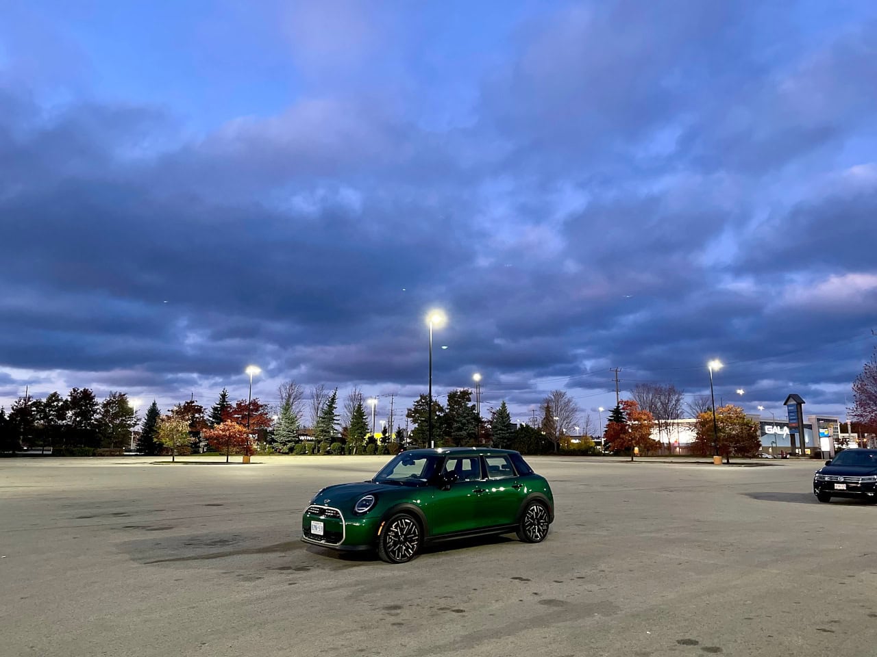 Bmw Mini Cooper S 5 Door, Collingwood, Parking Lot