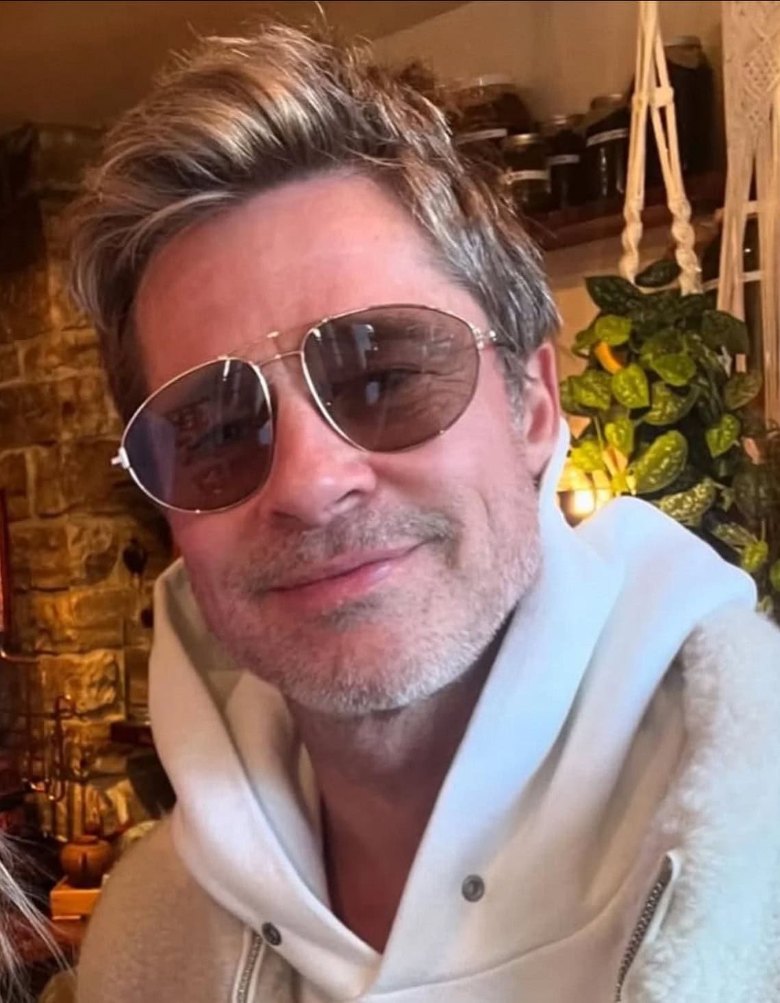 Brad Pitt 2_Men’s Sunglasses_Regarding Luxury